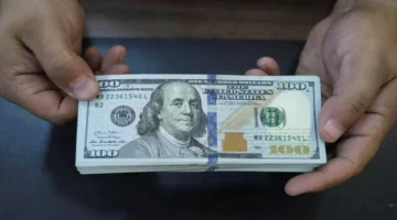 تحركات مفاجئة.. سعر الدولار أمام الجنيه المصري في تعاملات منتصف الأسبوع بمختلف البنوك